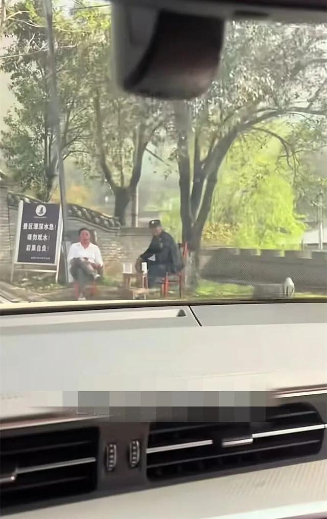 米兰体育app下载-“祖先给的特权”，河南网友称祖坟在景区祭祖免票，景区回应：没过检票口，一般是附近住户的祖坟